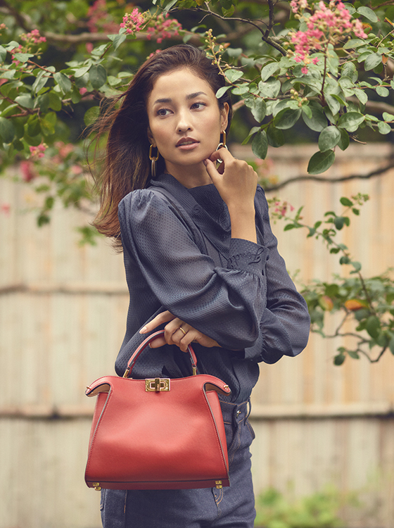 フェンディ」の“ピーカブー”と過ごすTOKYOクルーズ | エル・オンライン