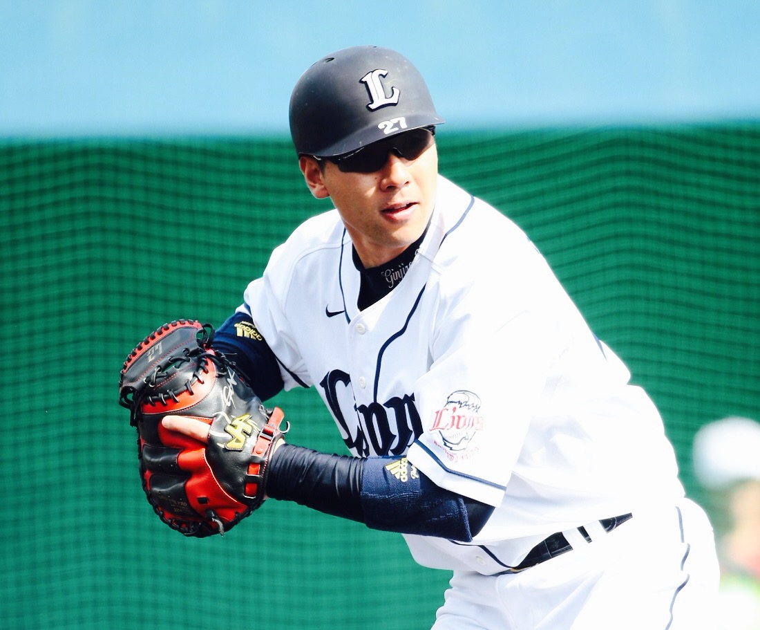 ハタケヤマよりオールスター選手・西武ライオンズ炭谷銀仁朗選手モデル