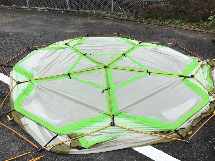 モンベルのヘリオスドーム12型が入荷！最大12人収納できる大型テント