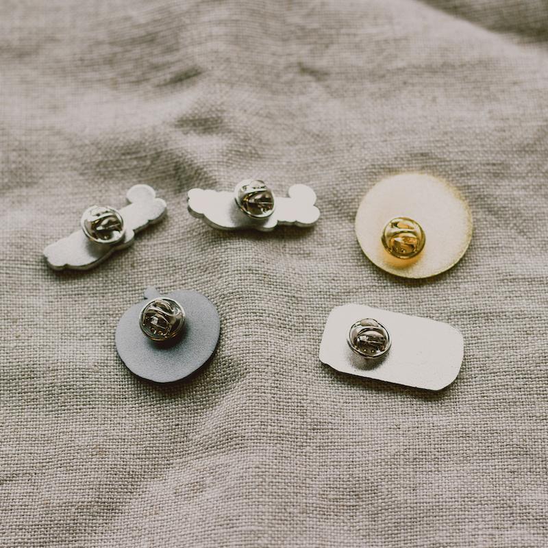 ピンバッジ | Suchmos（Suchmos） | SPACE SHOWER STORE（スペシャストア）