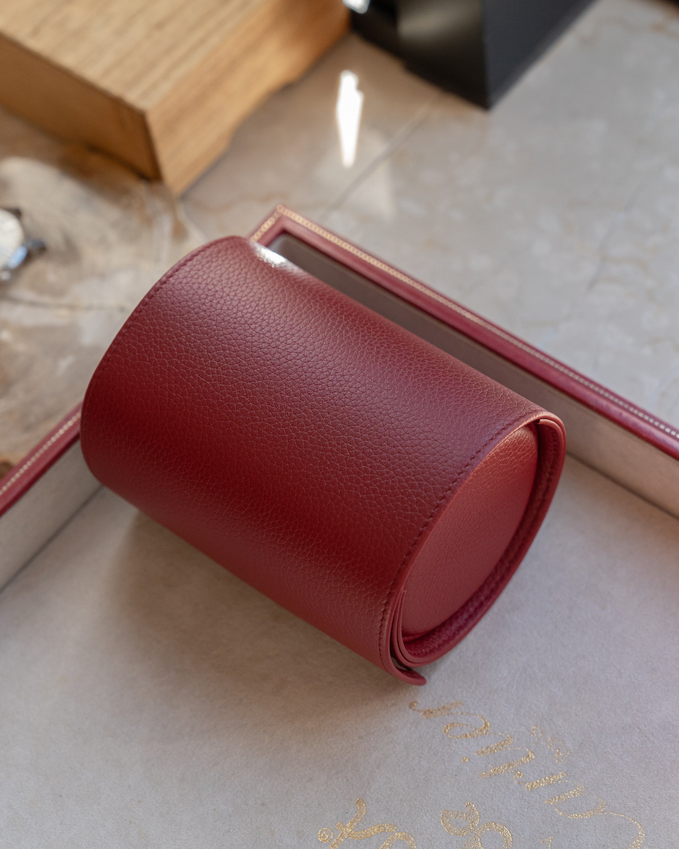 Cartier red calf skin leather oval watch case – Special Dial