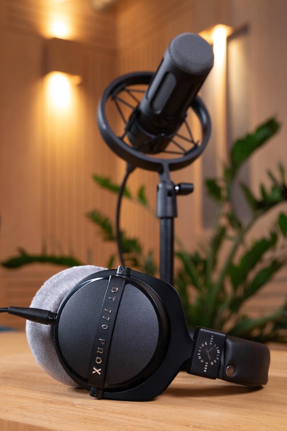 Beyerdynamic DT 770 Pro X Limited Edition Reviewed And Rated