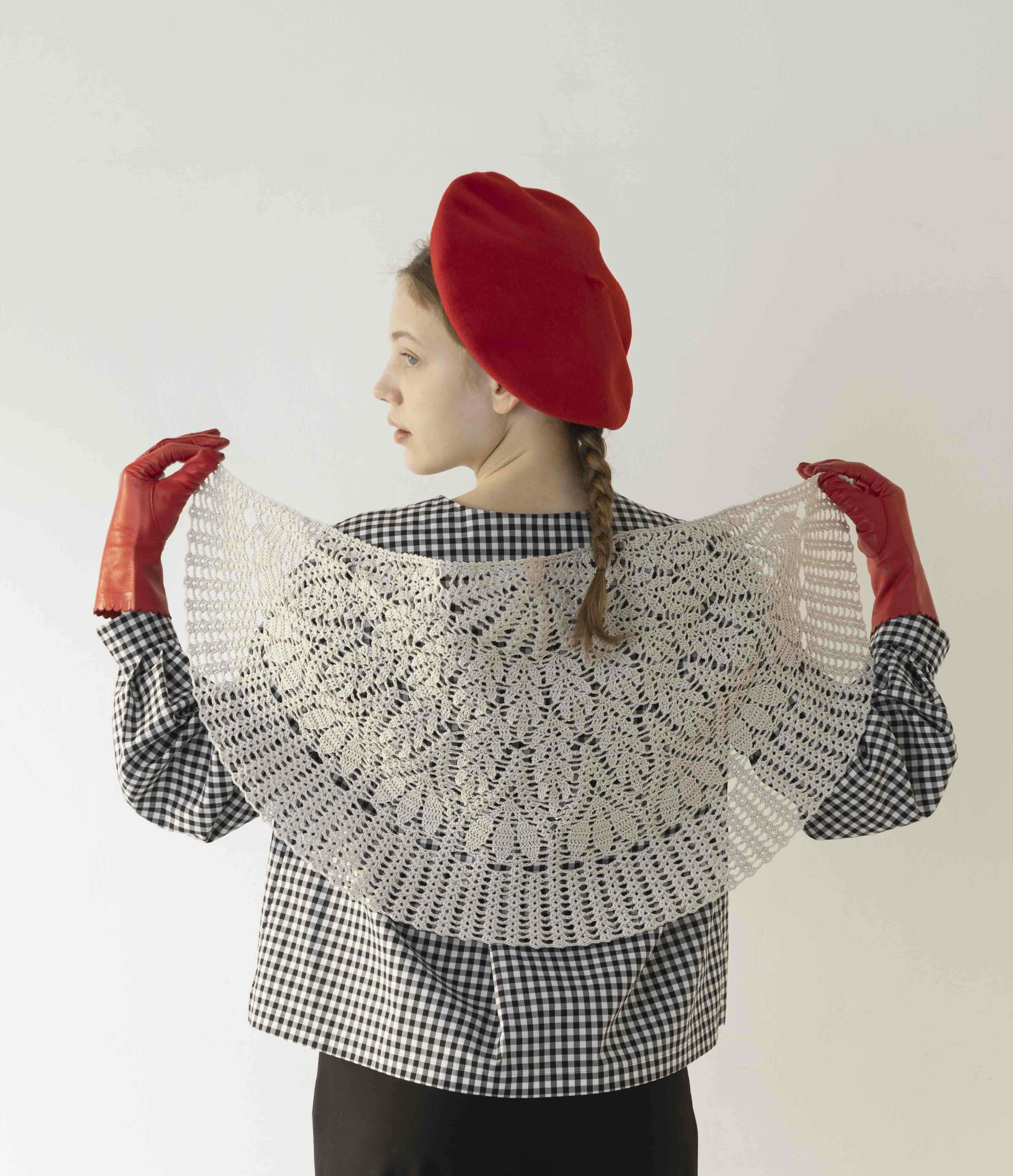 5月30日発売『1年中楽しめる かぎ針編みのショール』 - ニュース