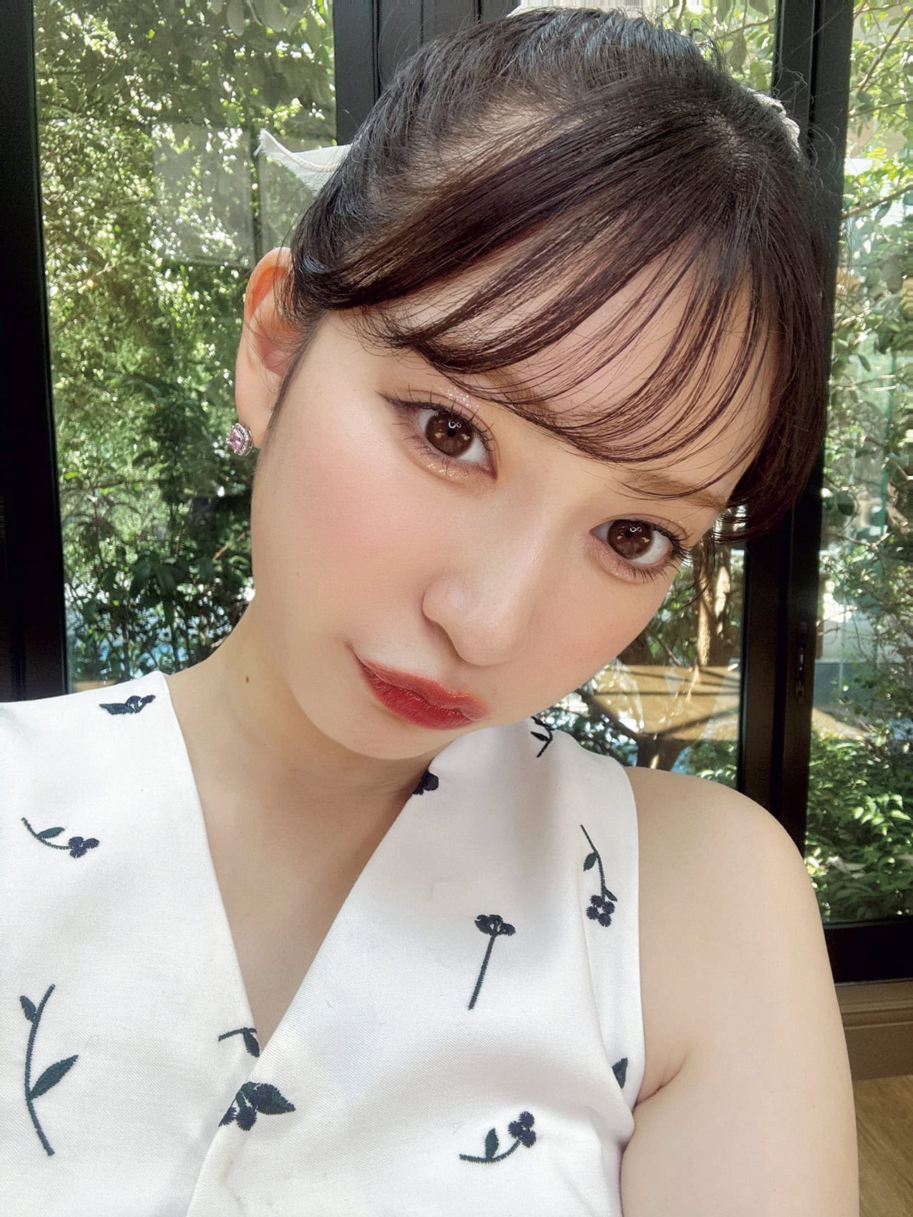 吉田朱里】「目標に向かって常に逆算思考で動く」自己プロデュースの