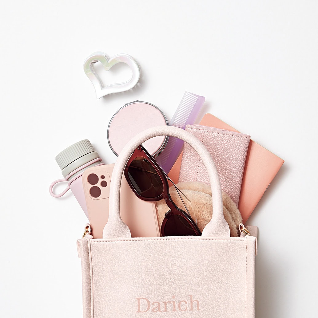付録】大人ピンクで高見え！「ダーリッチ」ショルダーストラップつき