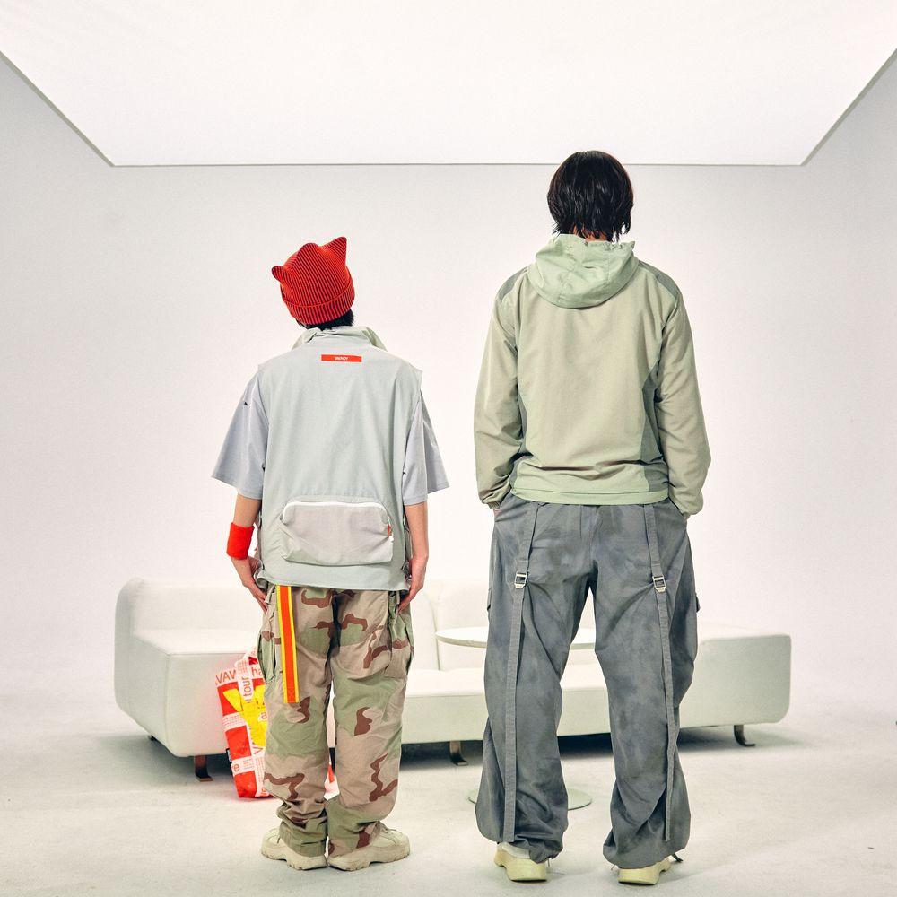 商品詳細ページ | Vaundy ONLINE STORE | Pocketfull Vest