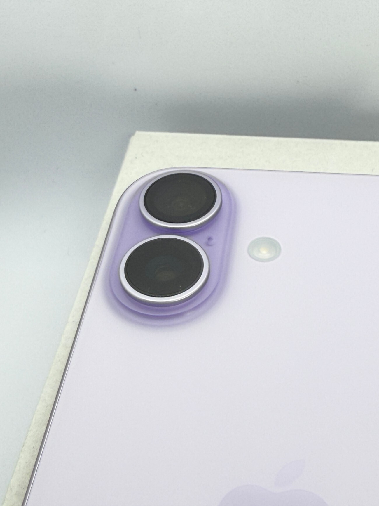 充電0回/BT100%】 iPhone 17 ラベンダー 256GB SIMフリー #101｜リベ