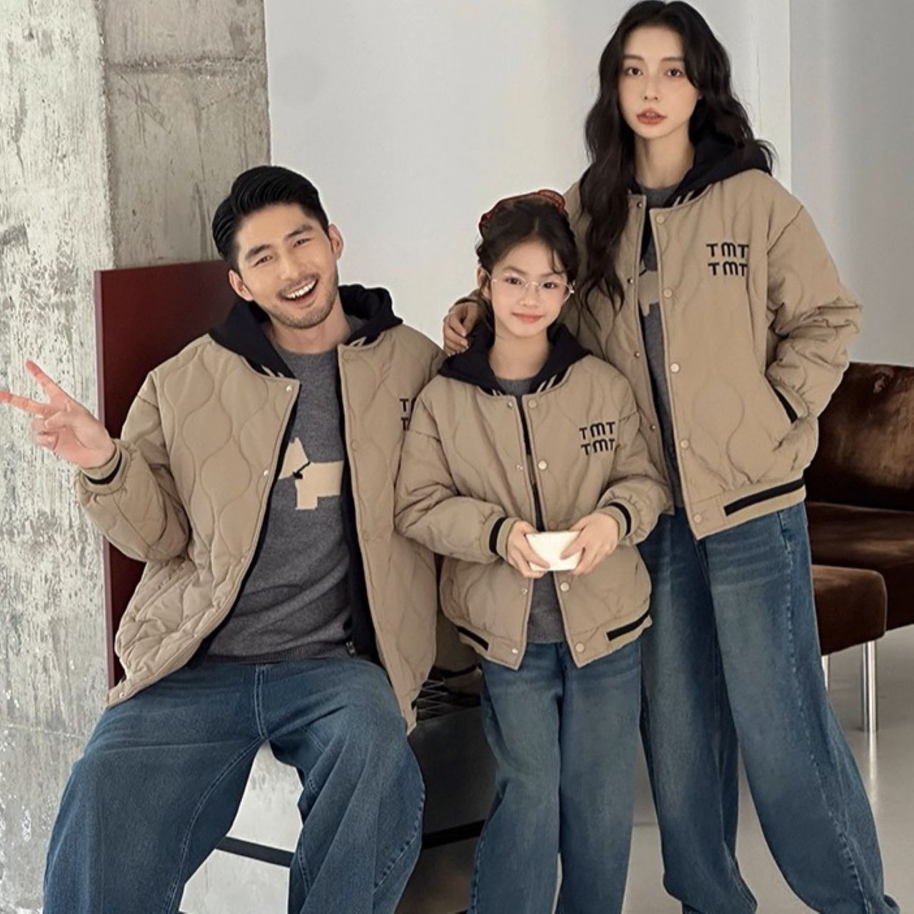 親子ペアルック くすみブラウン 中綿入りフードジャケット | Pairluna