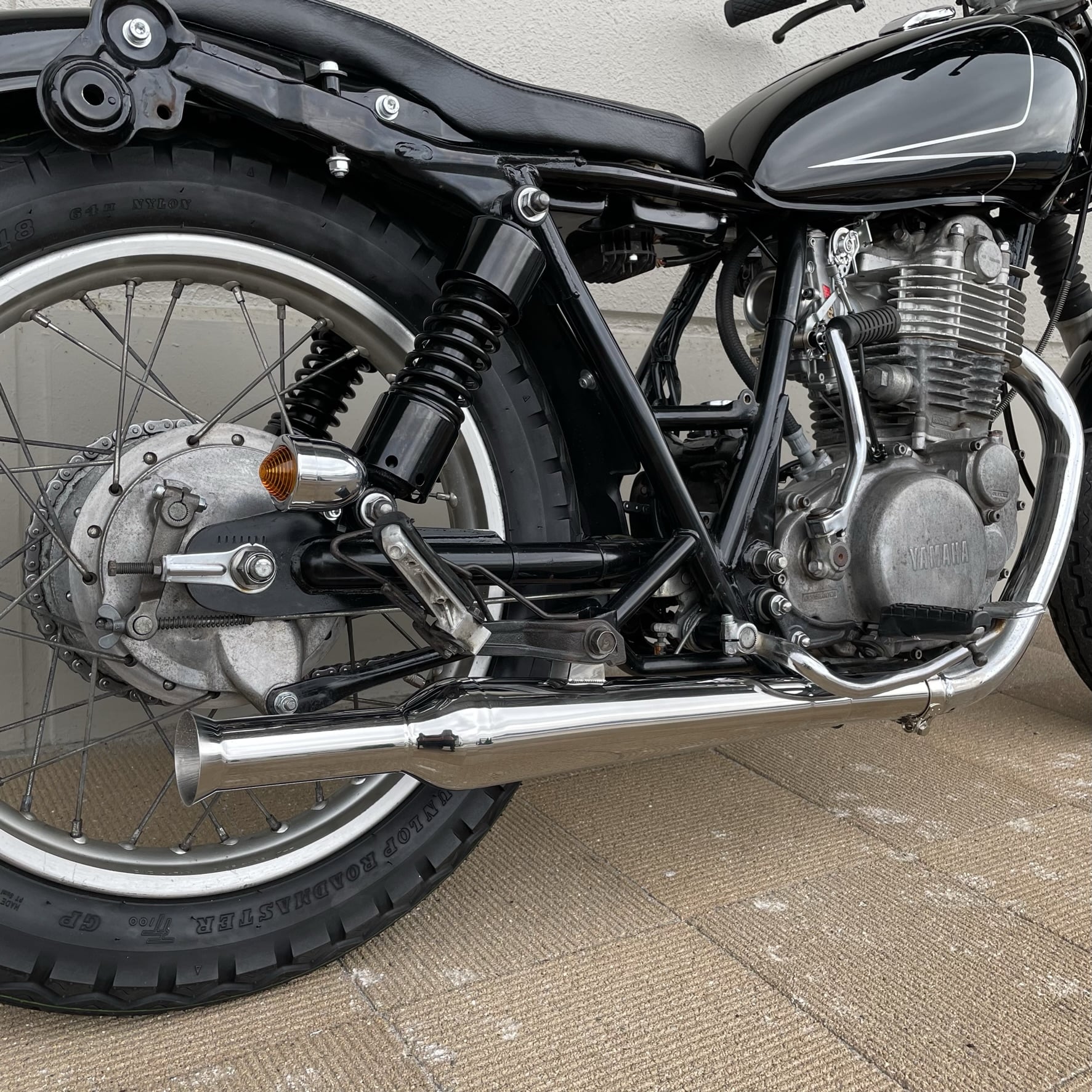 SR400/500 スリップオン トランペットマフラー ロングベル / 2％er