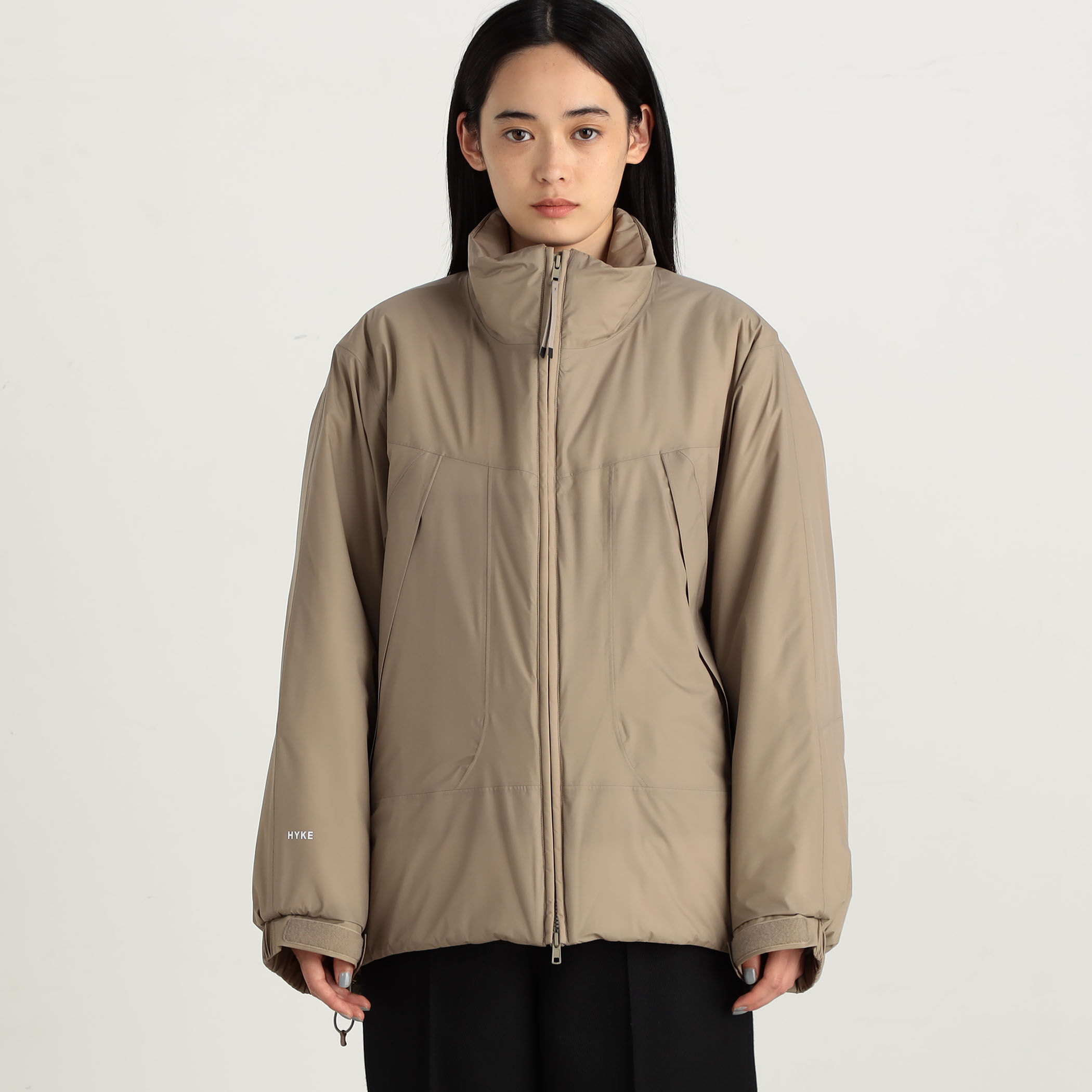 □【別注】HYKE×Edition PERTEX PUFF JACKET｜トゥモローランド 公式通販