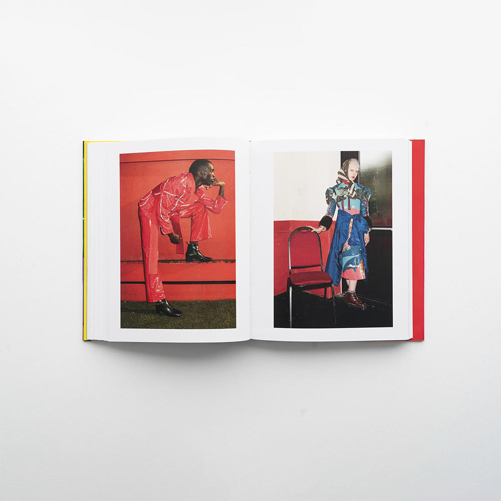 Chez Walti Photographs 2000 - 2022 Walter Pfeiffer ヴァルター