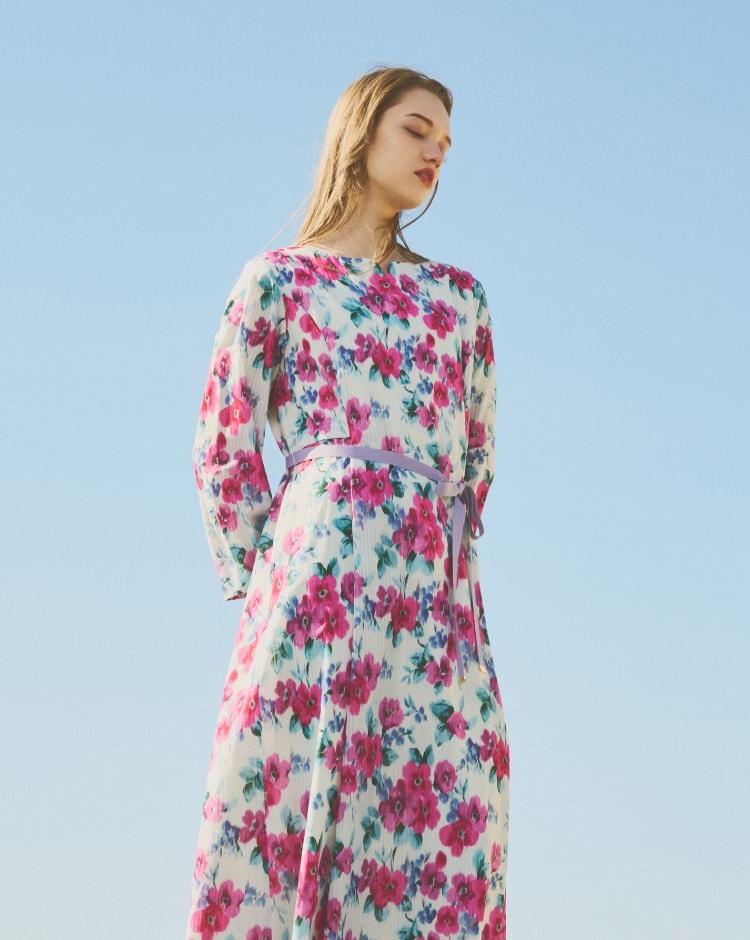 Laura Ashley（ローラ アシュレイ）の通販 | ワールド オンライン