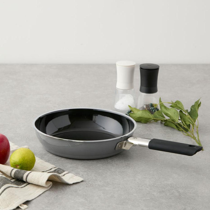 今だけレシピブック付き】WMF フュージョンテック ミネラル フライパン