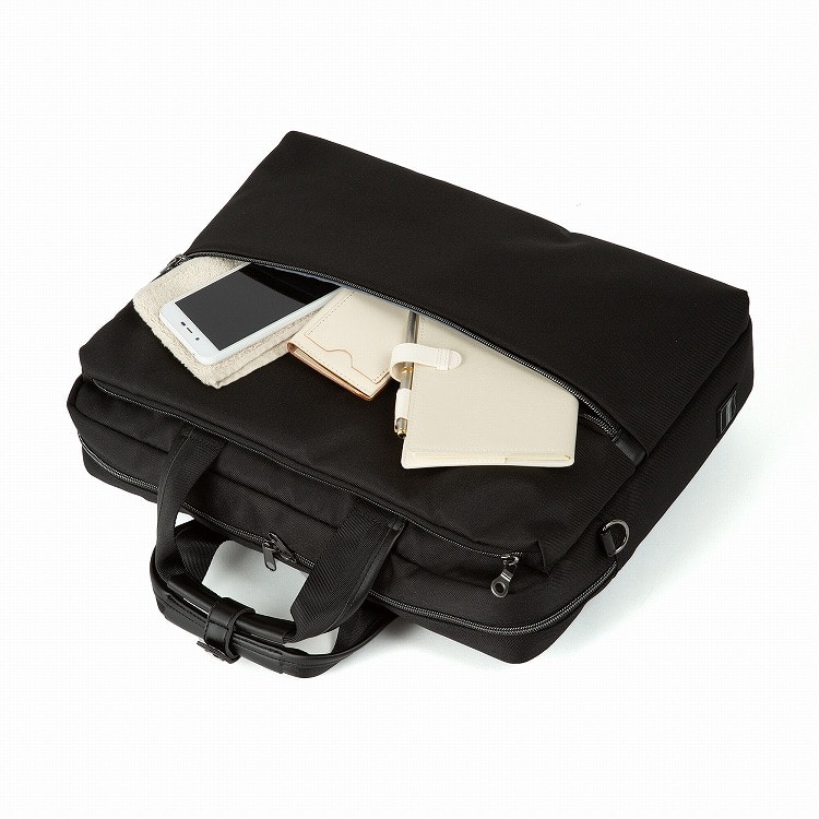 World Traveler／ワールドトラベラー アルテア ビジネスバッグ B4
