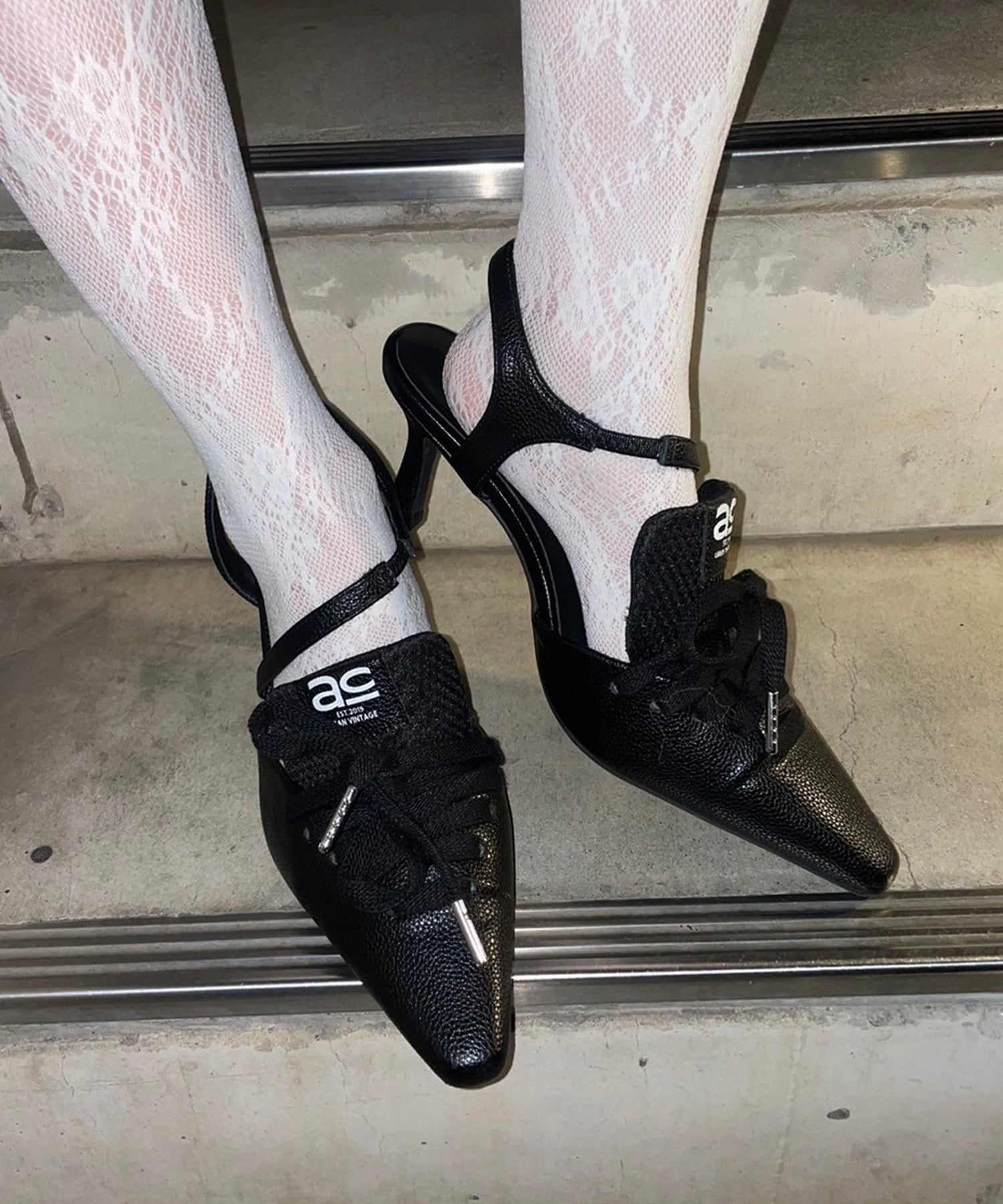 ACLENT ハイブリッドスニーカーミュール Sサイズ スニーカータン