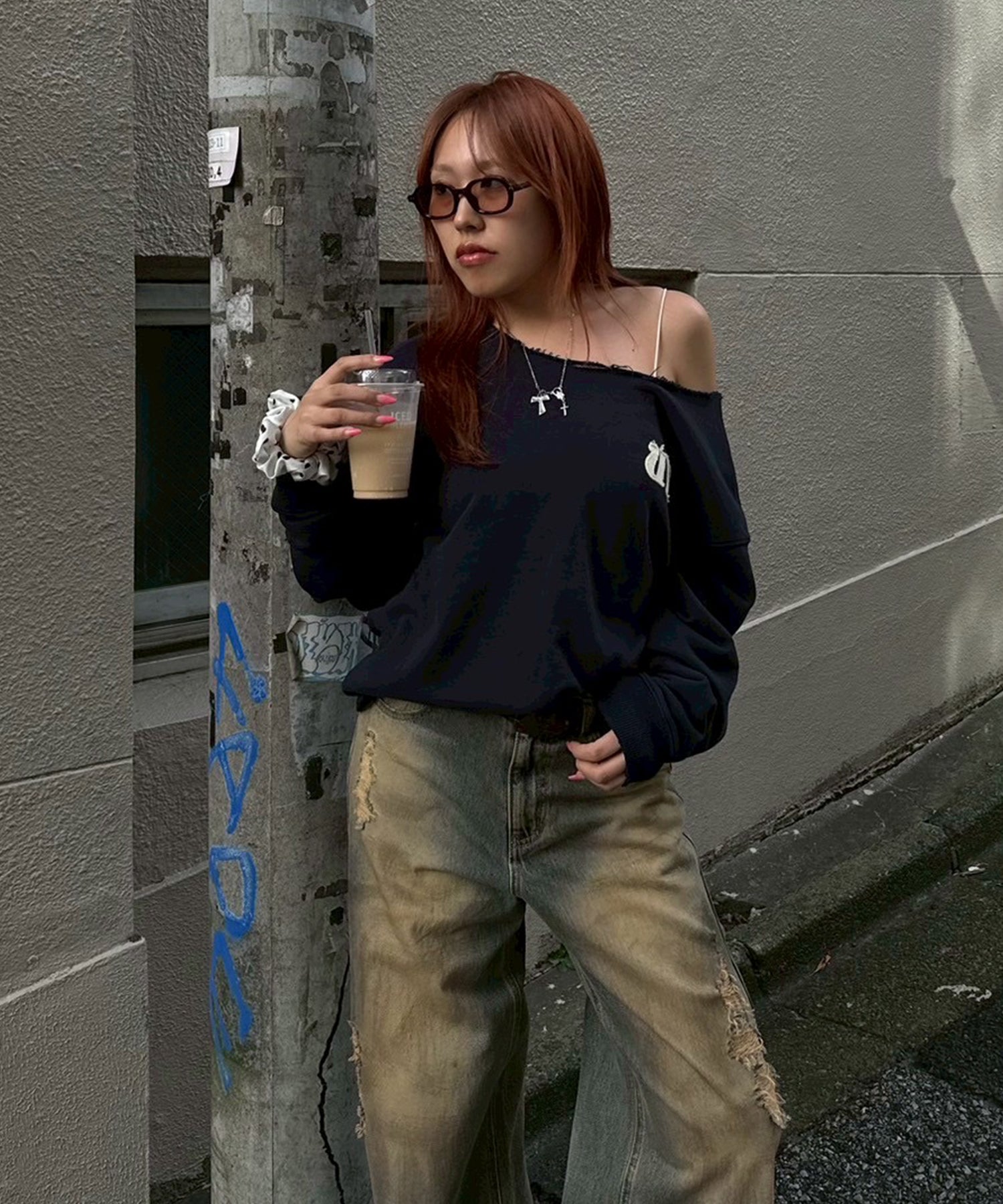 カットオフワンショルダールーズスウェット｜ACLENT（アクレント）