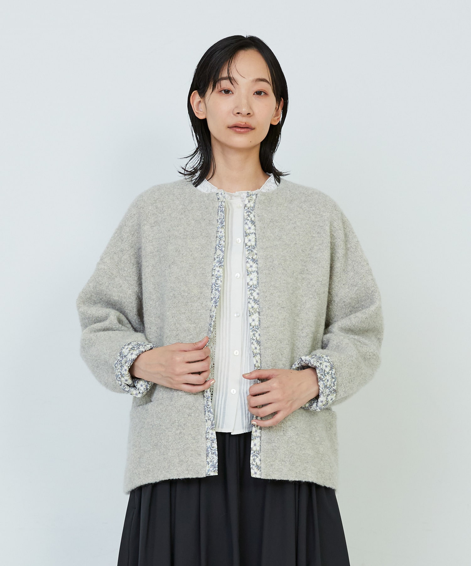 リバティプリントトリミングボアジャケット｜BIGI online store - ビギ