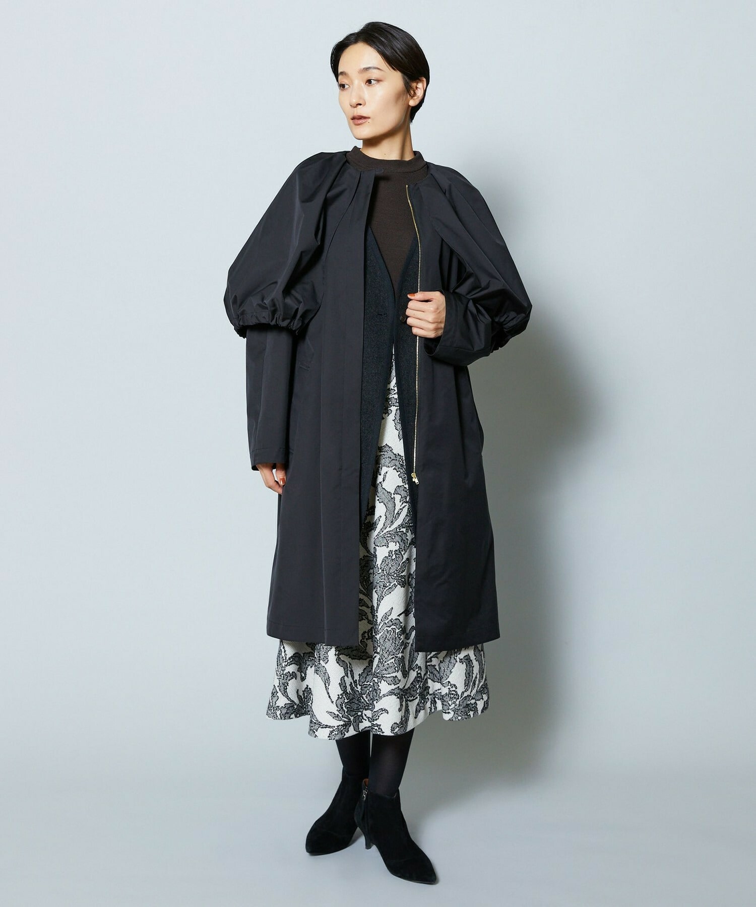 MOGA Collection ポリエステルロングサテンコート｜BIGI online store