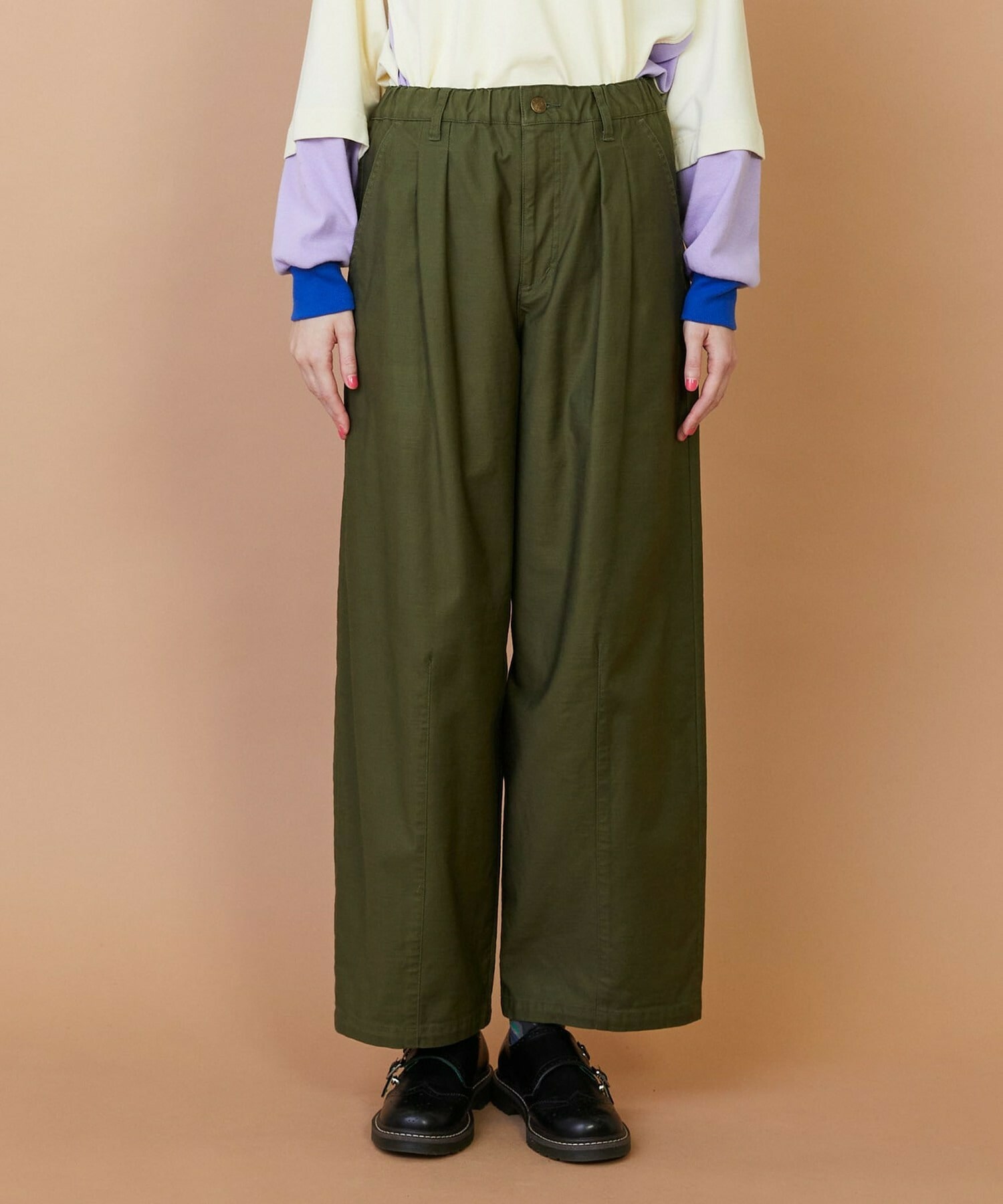 バックサテン パンツ｜BIGI online store - ビギ オンラインストア