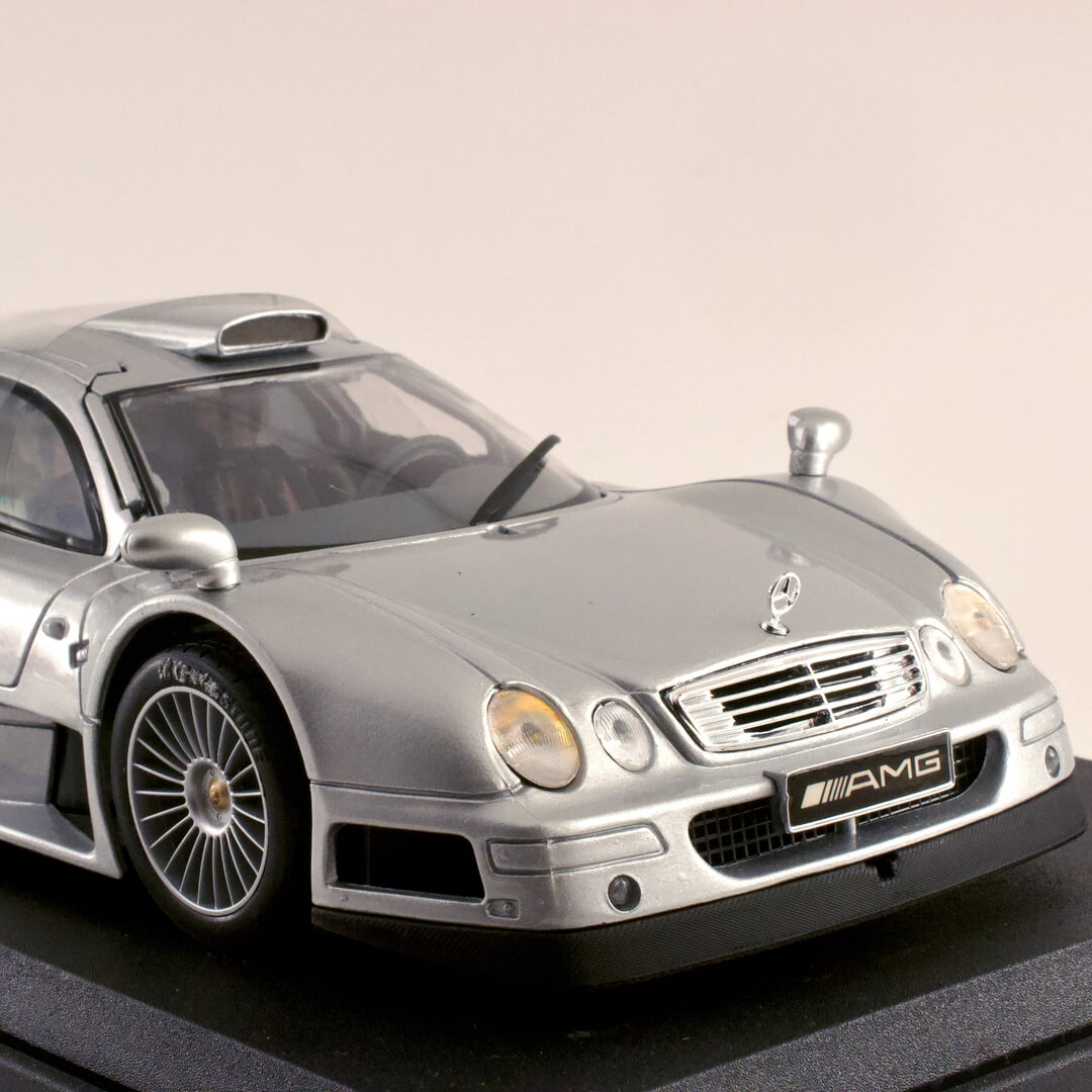 Maisto Mercedes CLK-GTR Street Version 1/18 - いずみ洋行のストア