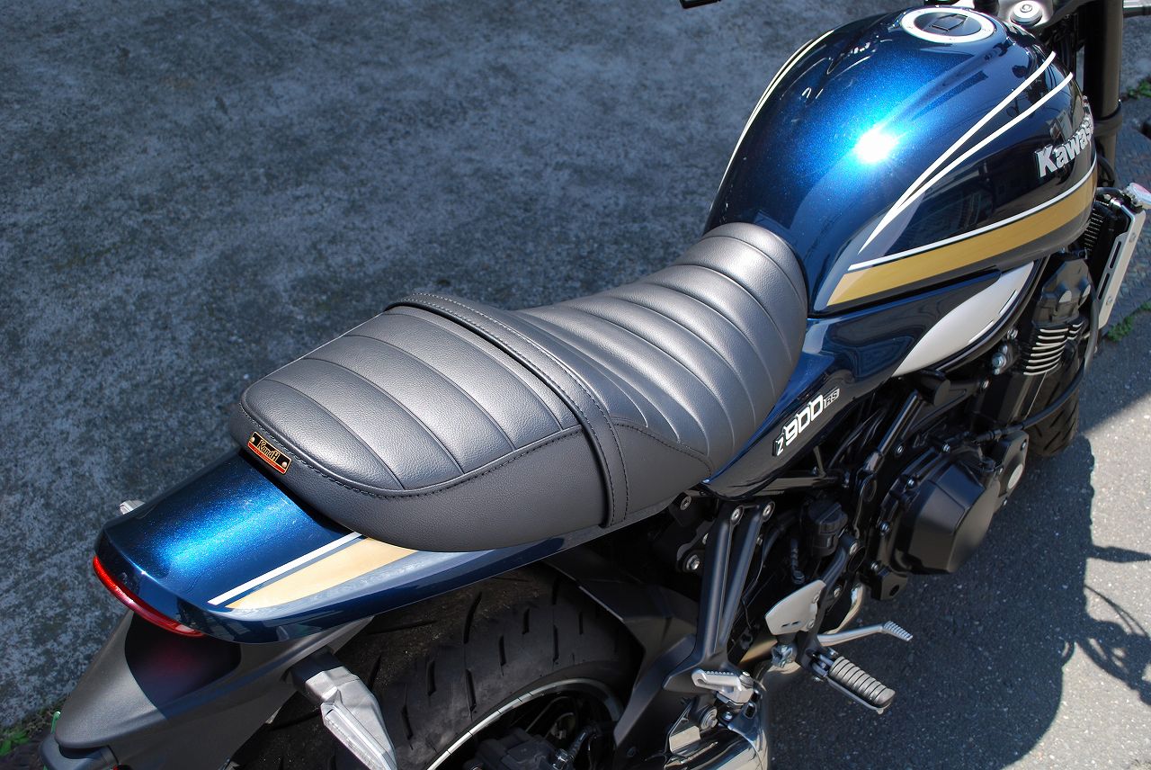 25 Z900RS ローシート Bタックロール （オールタック）｜K＆H