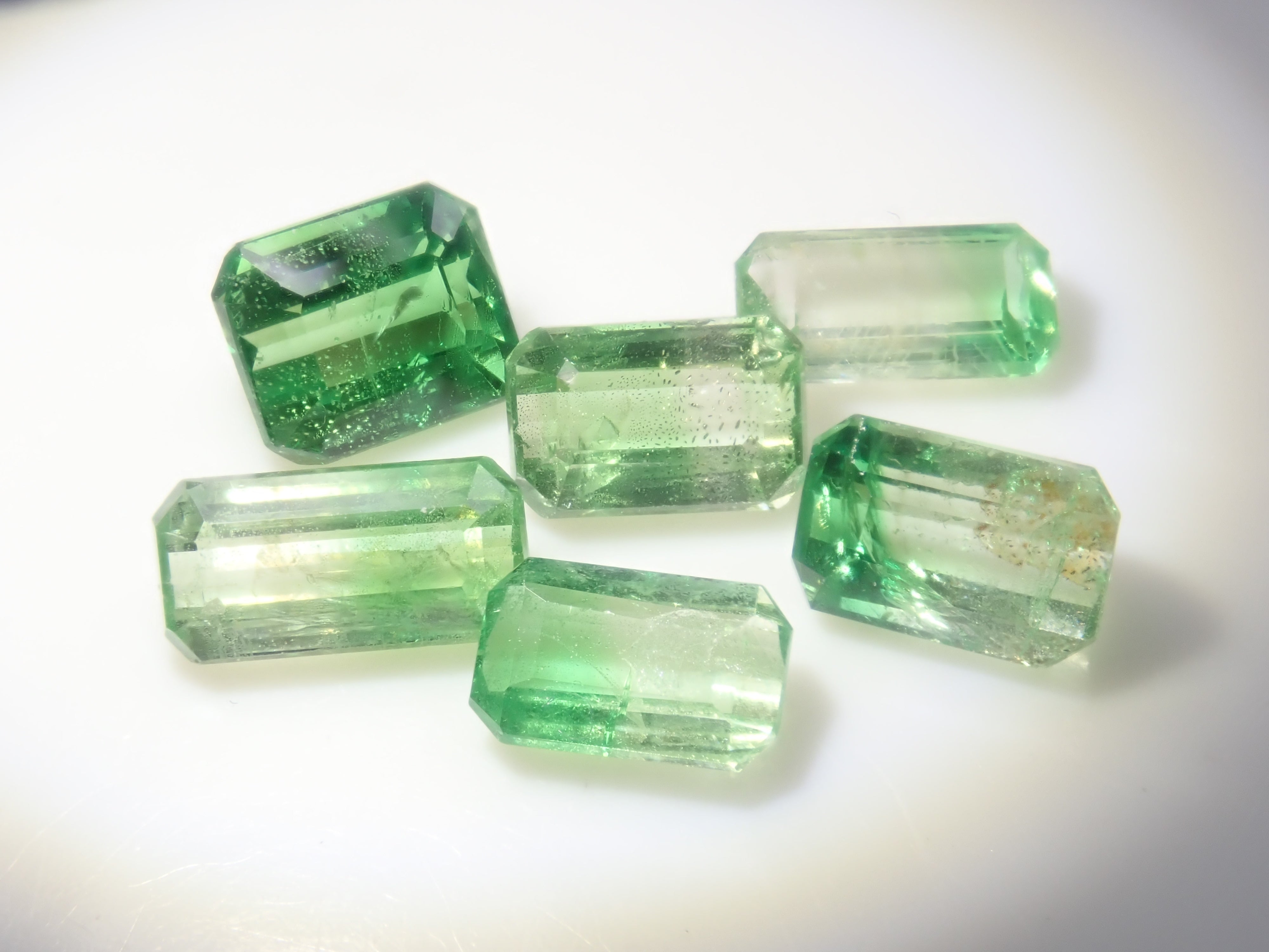 グロッシュラーガーネット - 通販｜宝石鑑定士が運営【カラッツSTORE】