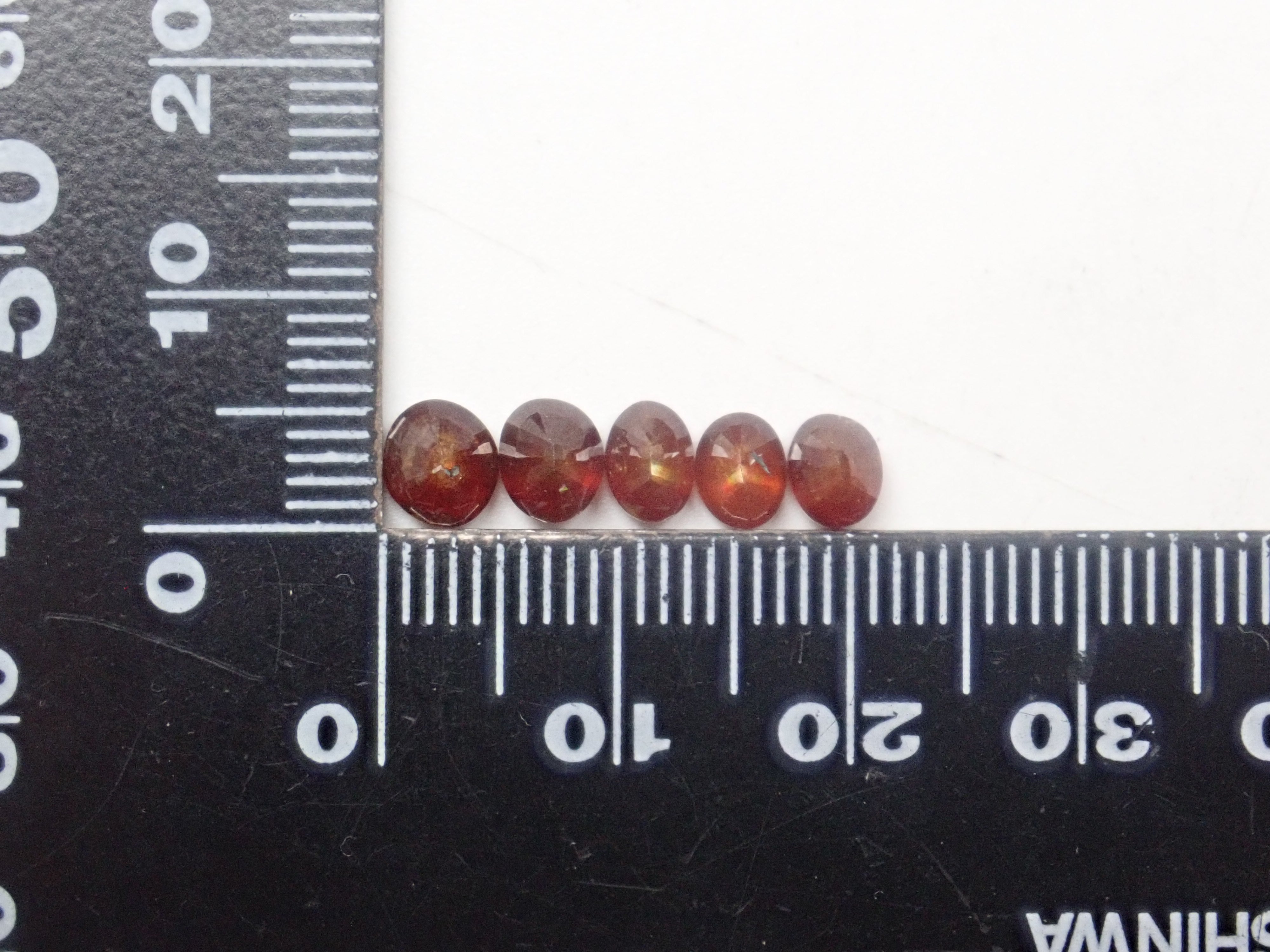 奈良県天川村産レインボーガーネット原石＋ルース2石セット《複数購入