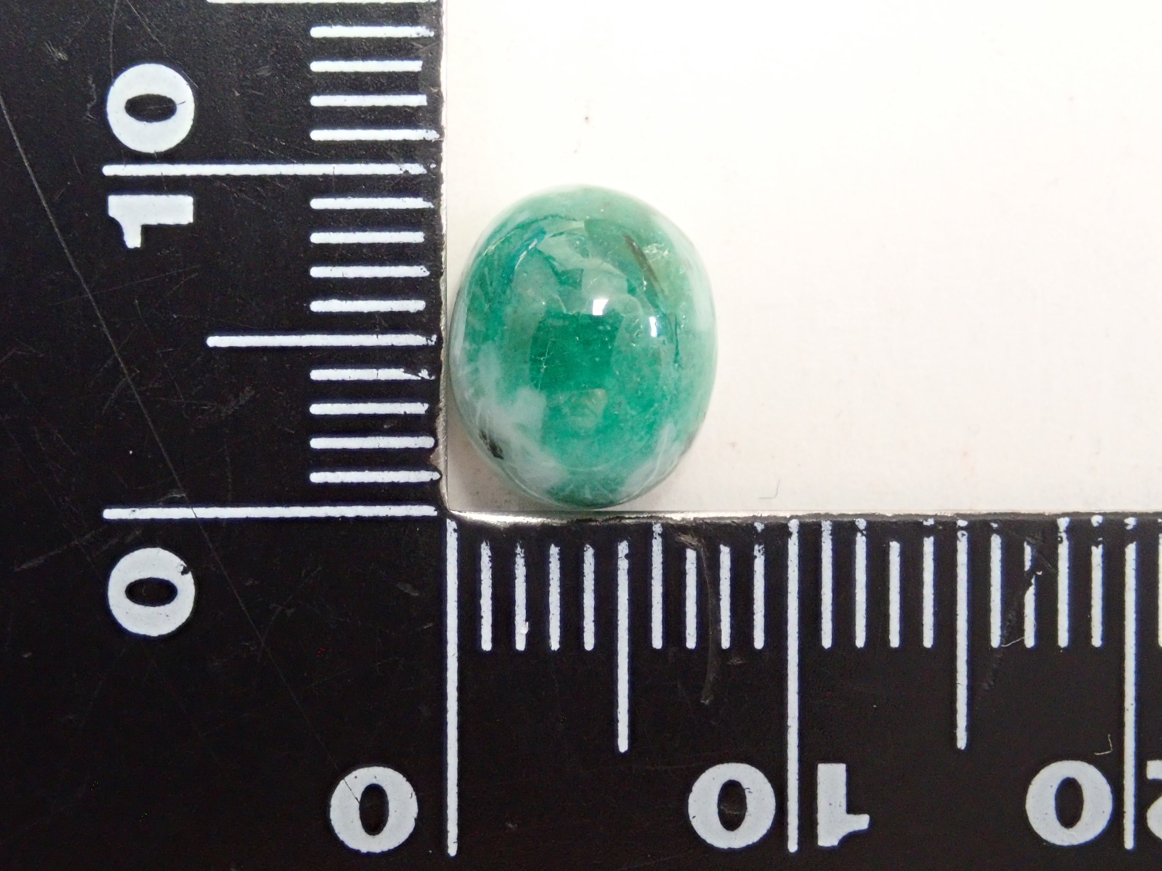 ブラジル産エメラルドインクォーツ 3.367ctルース