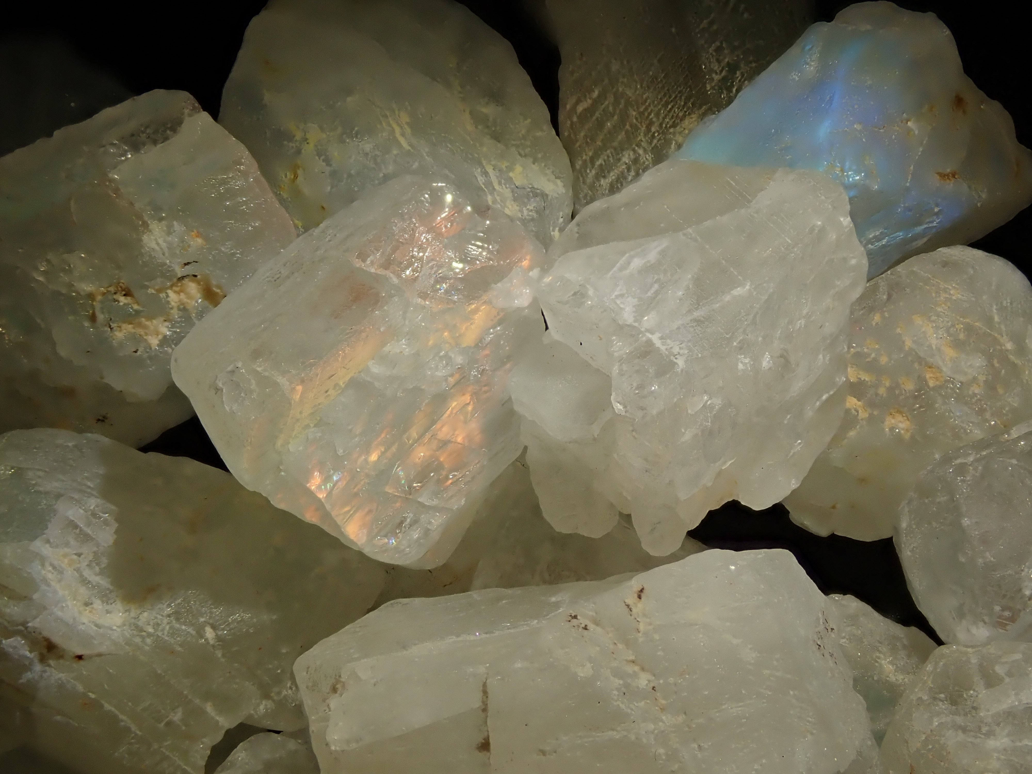 宝石研磨に挑戦してみよう「自分で出来る原石磨きセット」（中級者向け：