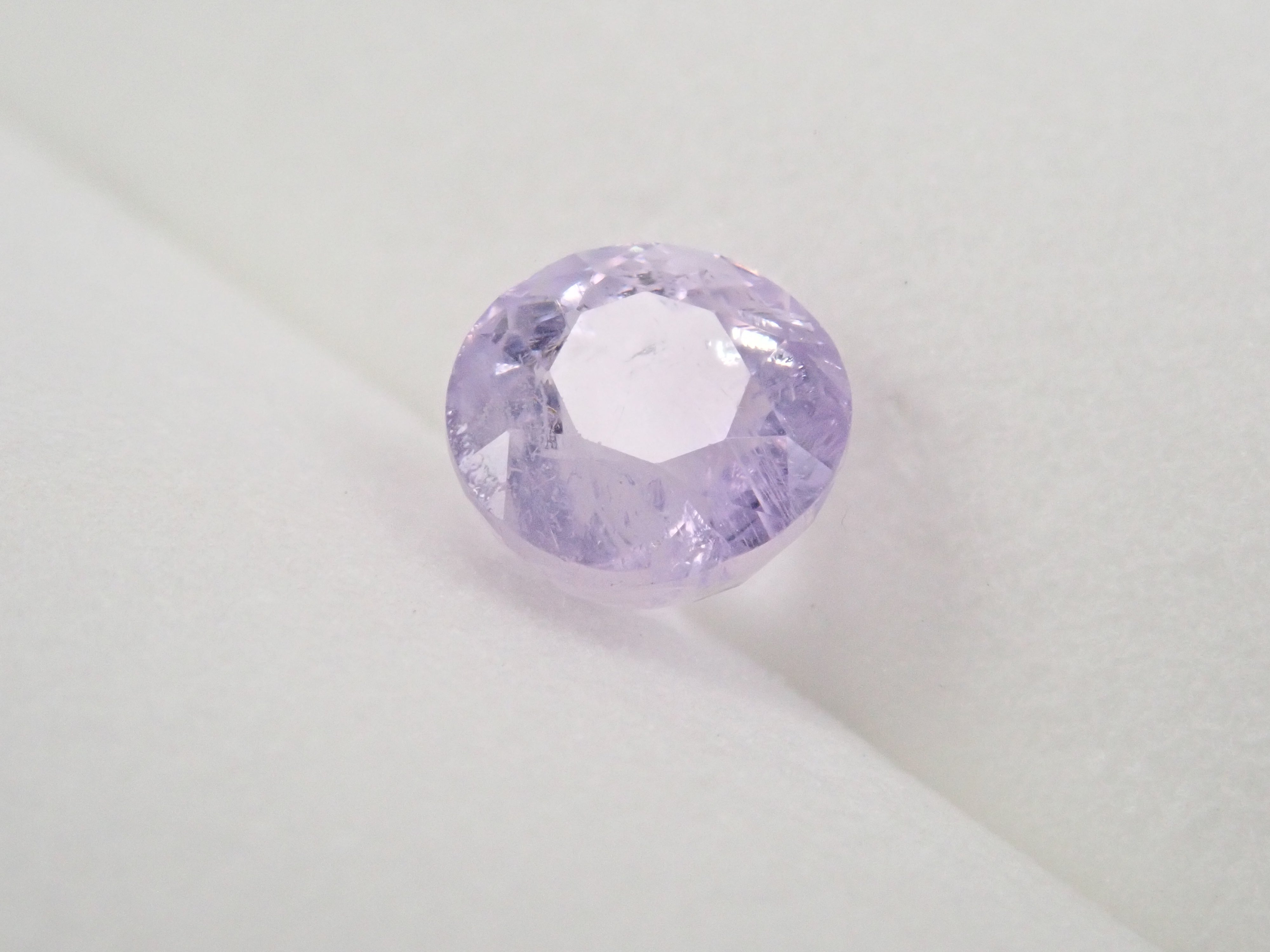 パープルアパタイト 0.822ctルース