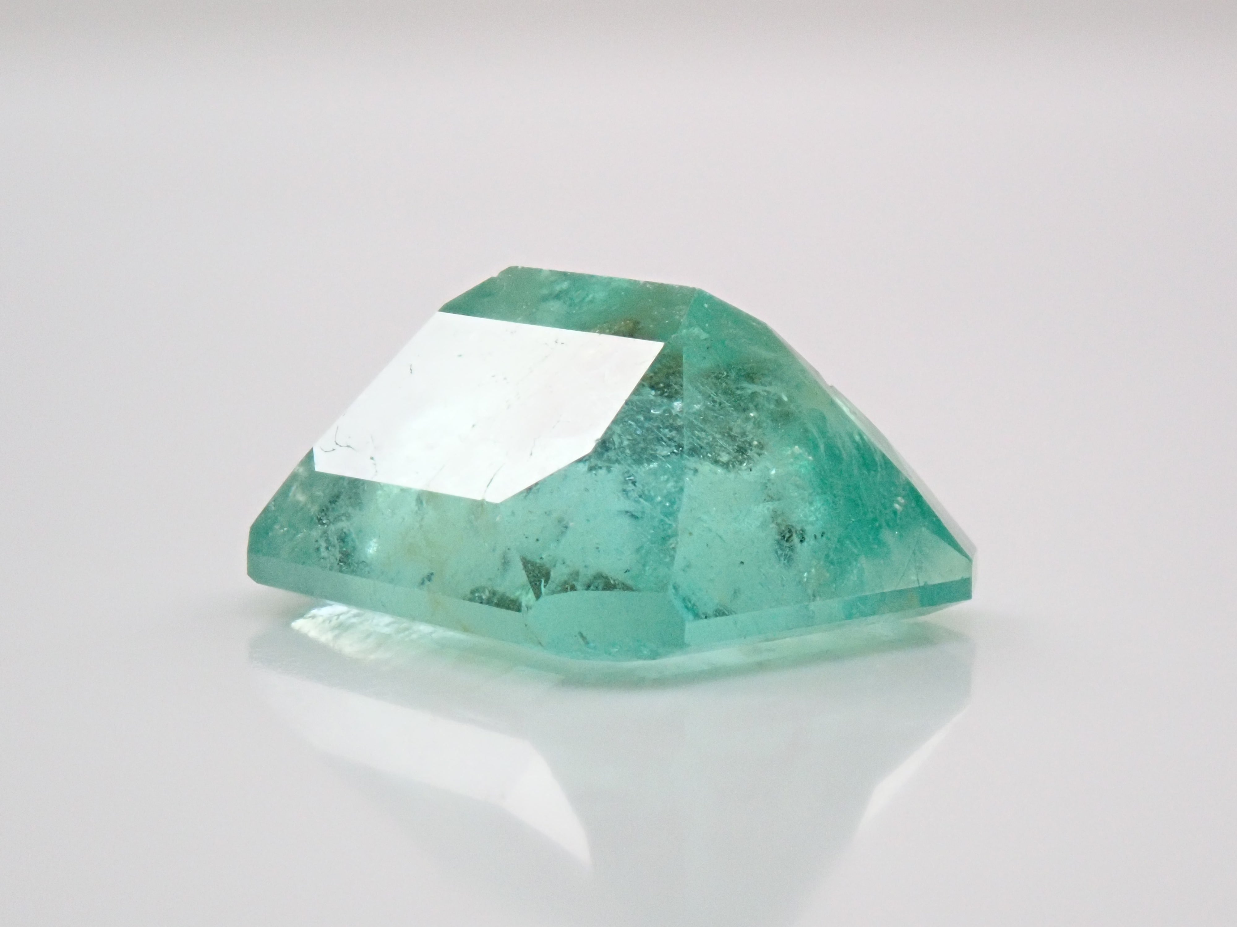 fontaine ルビー・エメラルド・ラズベリー・パイナップル fontaine