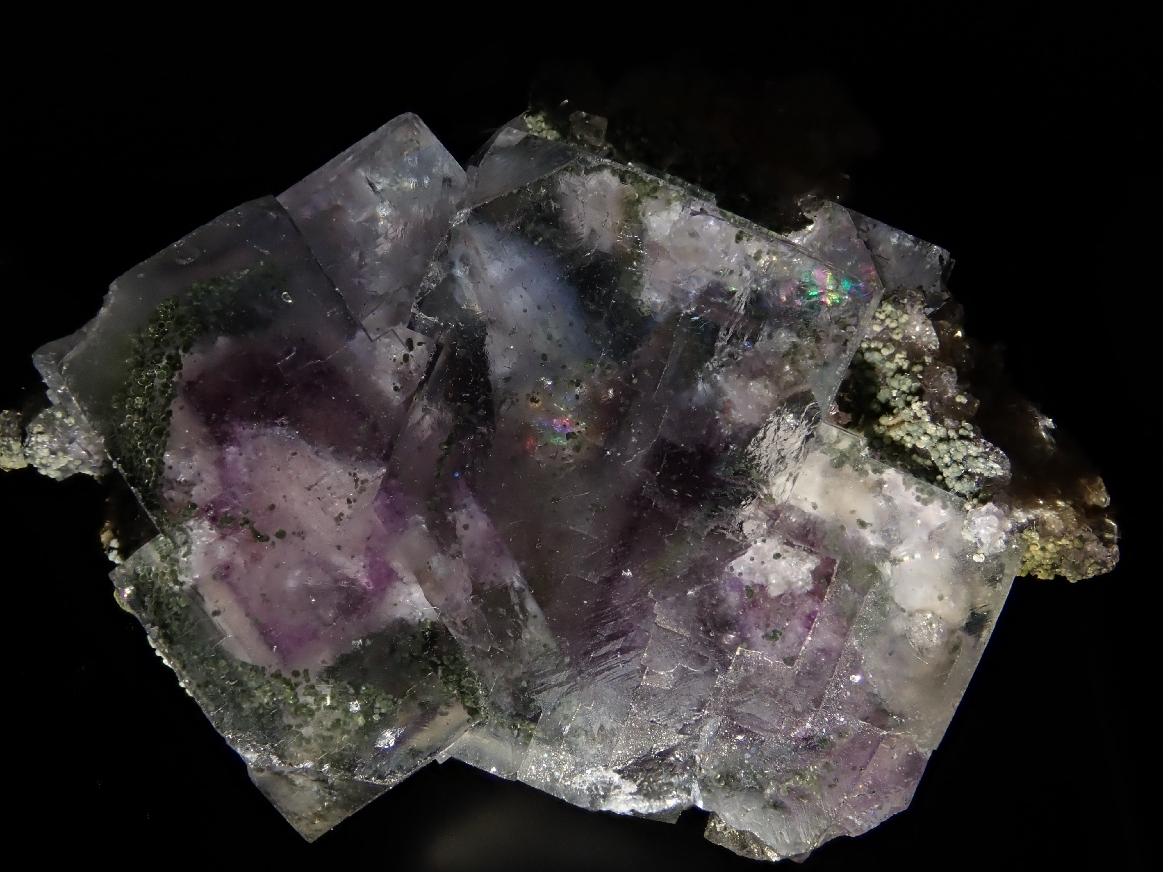 フローライト 72.518ct原石