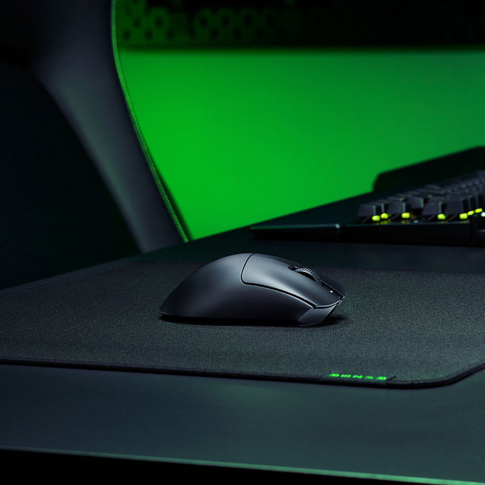 Razer DeathAdder V3 HyperSpeed 有線 / 2.4GHz ワイヤレス 両対応