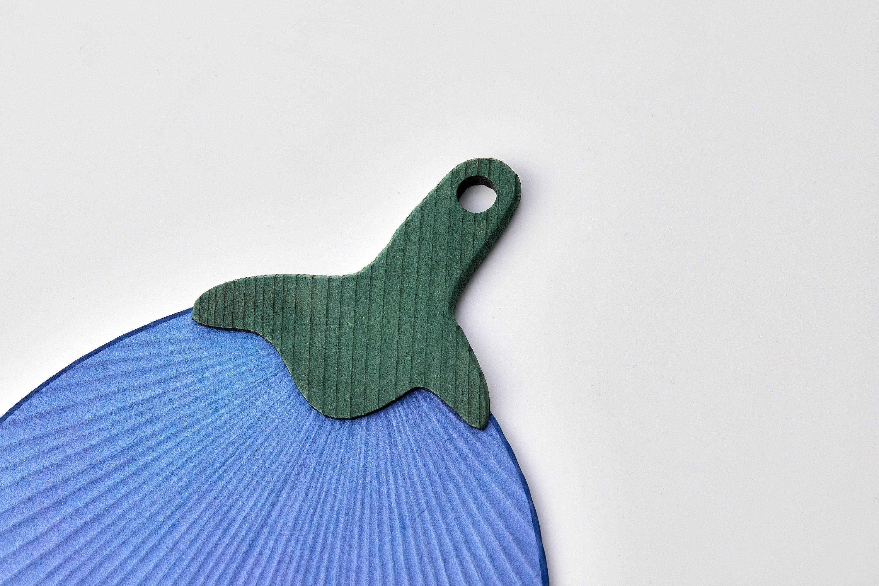 塩見団扇 やさいうちわ 賀茂なす – わたしの名品帖