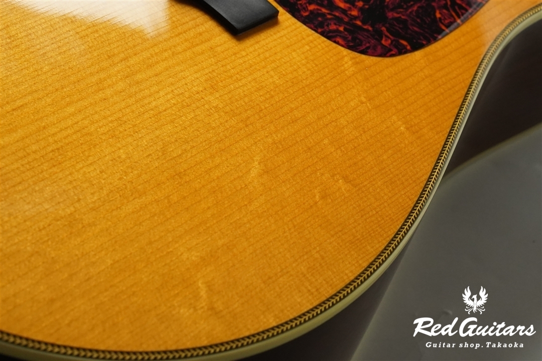 Martin D-28 Marquis - Natural | Red Guitars Online Store