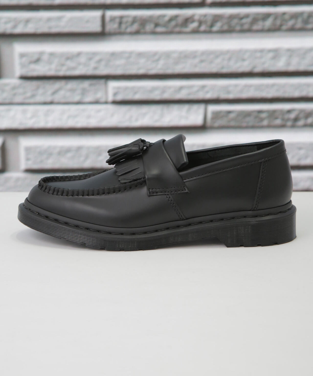 Dr.Martens / Adrian Mono