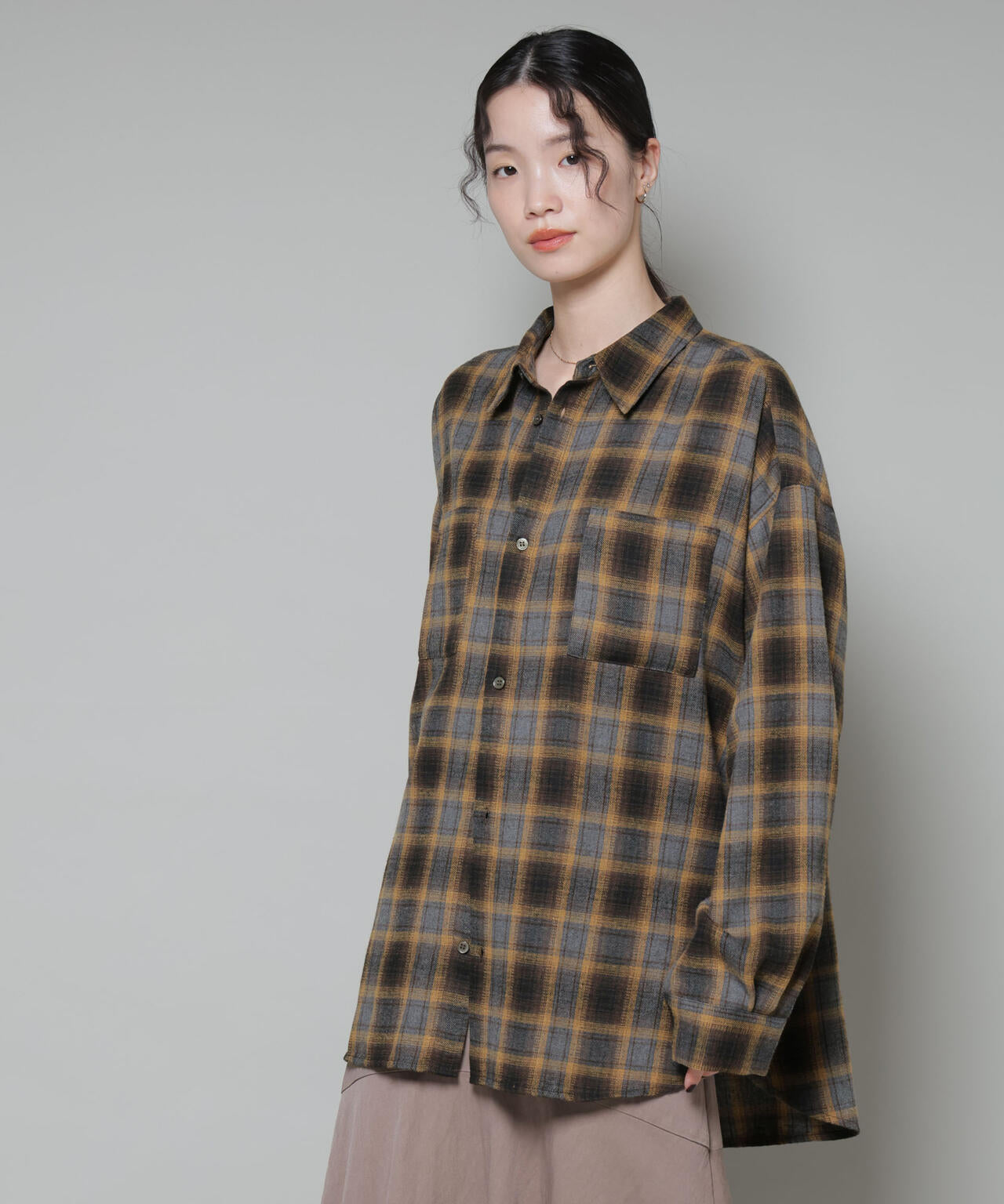 オーバーサイズ チェックシャツ