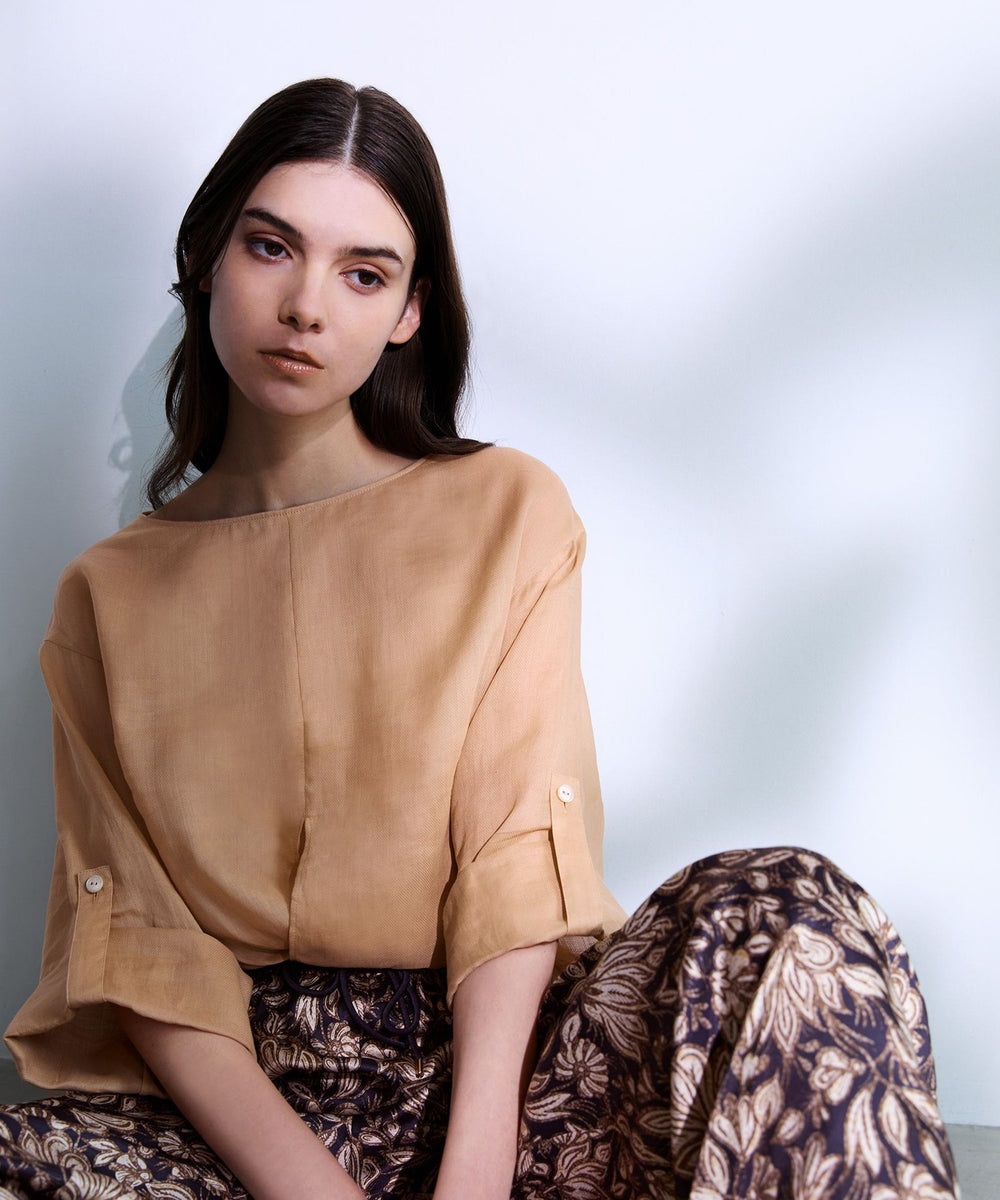 VERY NaVY2025年6月号掲載】フラワーサラササテン タックギャザー