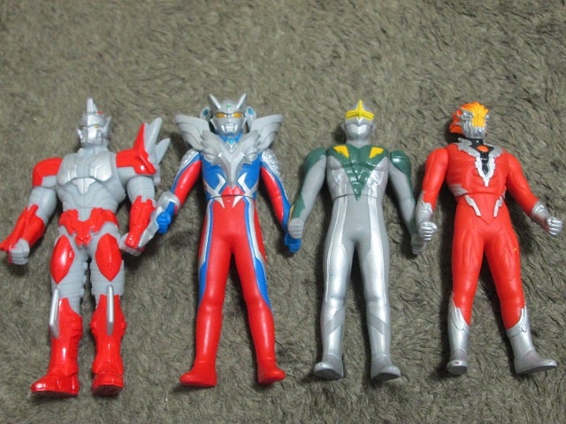 ジャンクボックス購入！その2 90体のウルトラマンセット | 徒然なるTOY