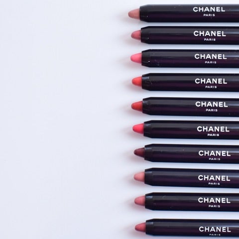 CHANELの新しいクレヨンリップを全色レビュー♡ | 現役美容部員が