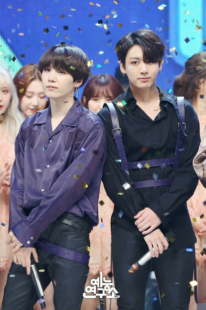 ユングクの何がツボ(・∀・)？！真っ黒クロスケなコーデもお手のもの