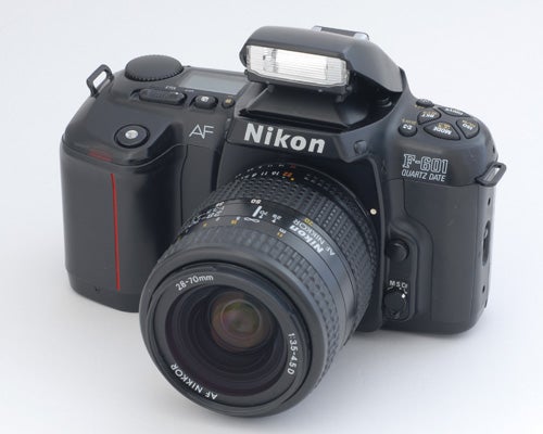 Nikon F-601 QUARTZ DATE | 出張撮影 スタジオたいとう ☆東京都台東区