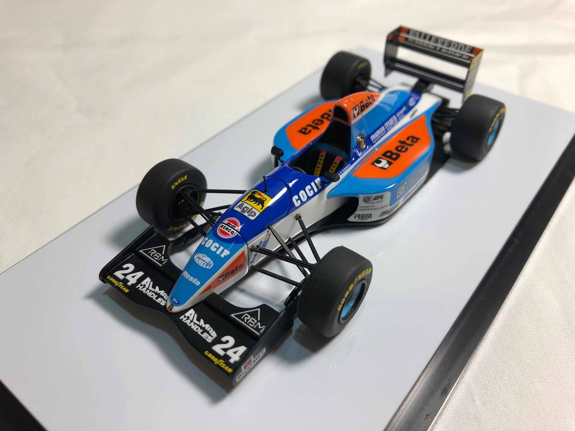 タメオ ミナルディ フォード ブラジルGP 1994年 仕様 キット 製作記