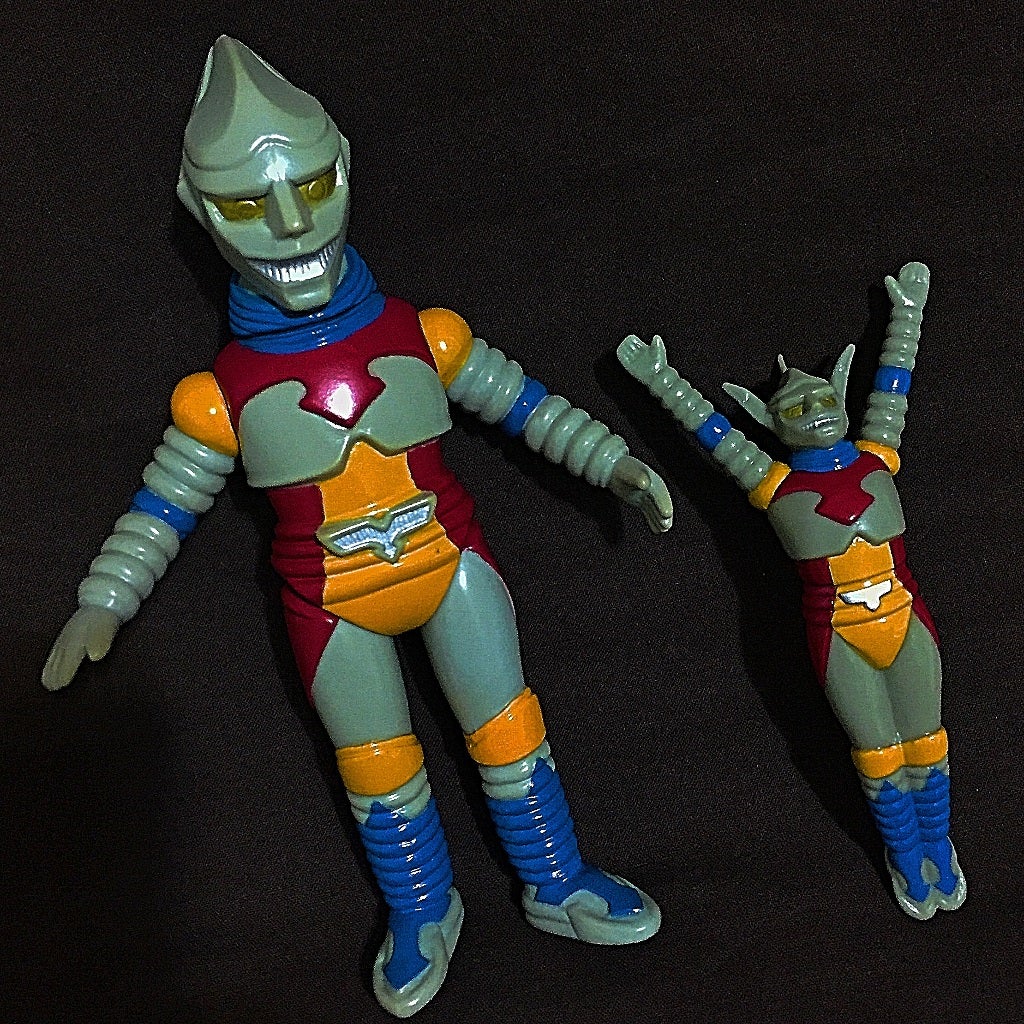 ジェットジャガー飛行形態～マーミットビニパラベビー | 怪獣玩具と