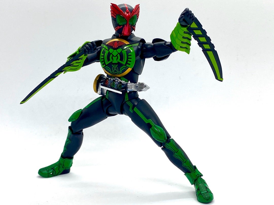 S.H.Figuarts（真骨彫製法） 仮面ライダーオーズ ガタキリバ コンボ