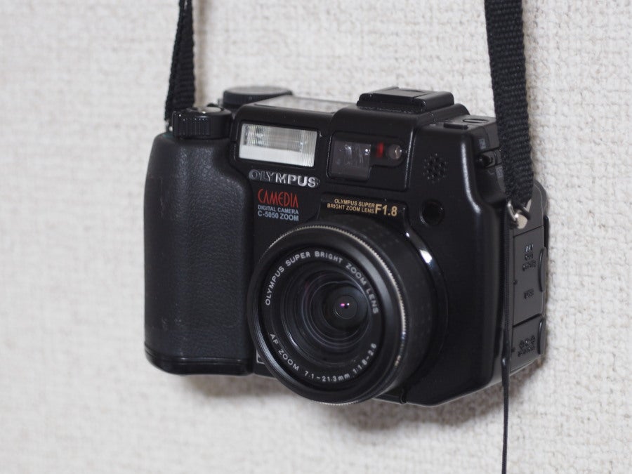 名機】CAMEDIA c-5050zoom 試写 CAMEDIA c-5050zoom | 東京オリンパス日和