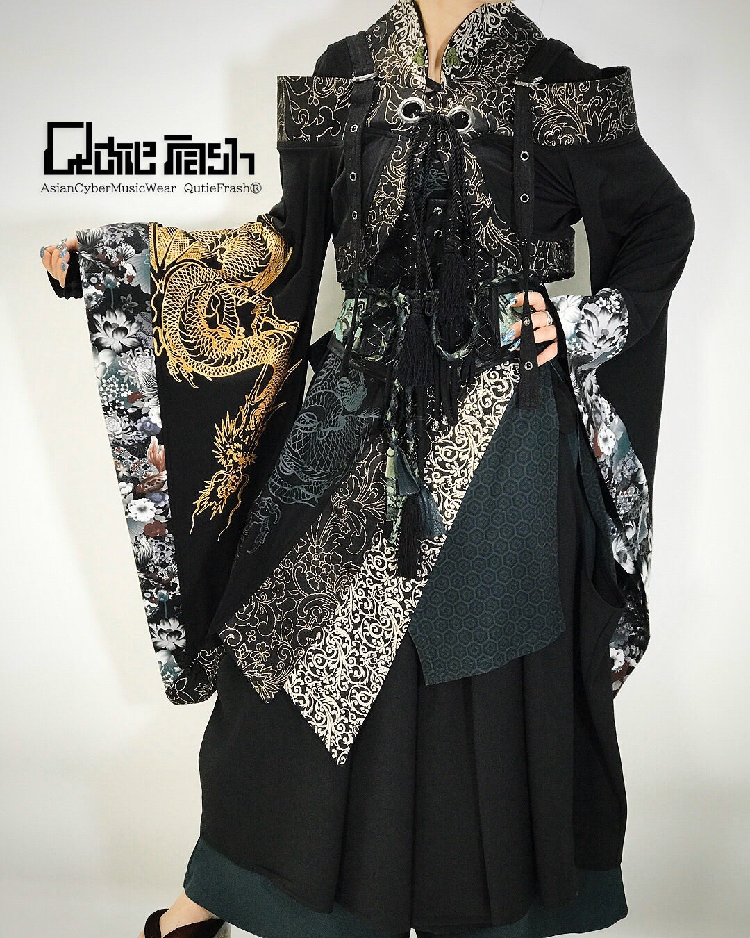 新作】今年も八分丈袴パンツはじめました♬ | キューティーフラッシュ