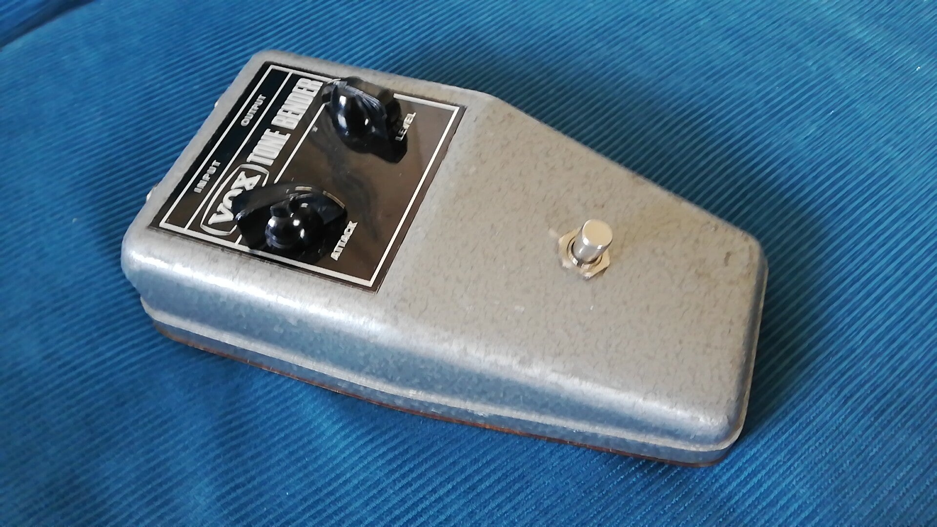ヴィンテージファズ VOX Tone Bender (動画追加)買いました