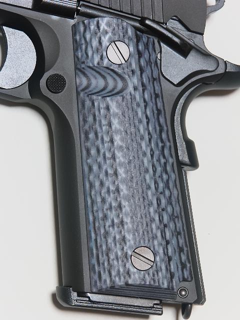 東京マルイ M45A1 ブラックを○ール○○○ク○仕様にしました