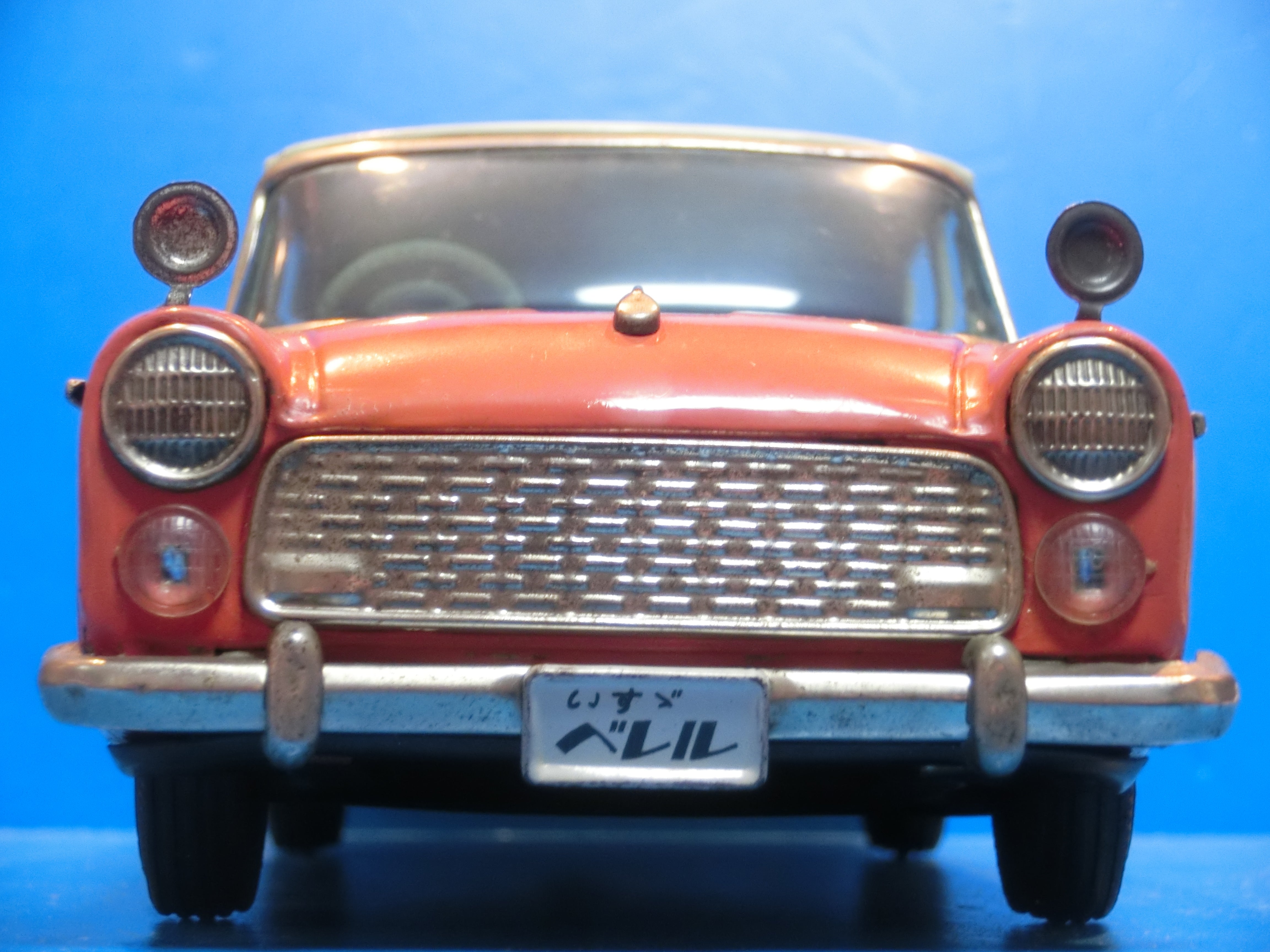 ☆1962年バンダイいすゞベレル栄光の三角テール大盛屋 ～ ブリキ自動車